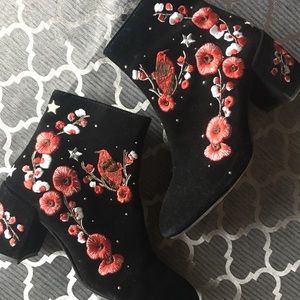 Embroidered Sueded Black  x Red Ankle Boots